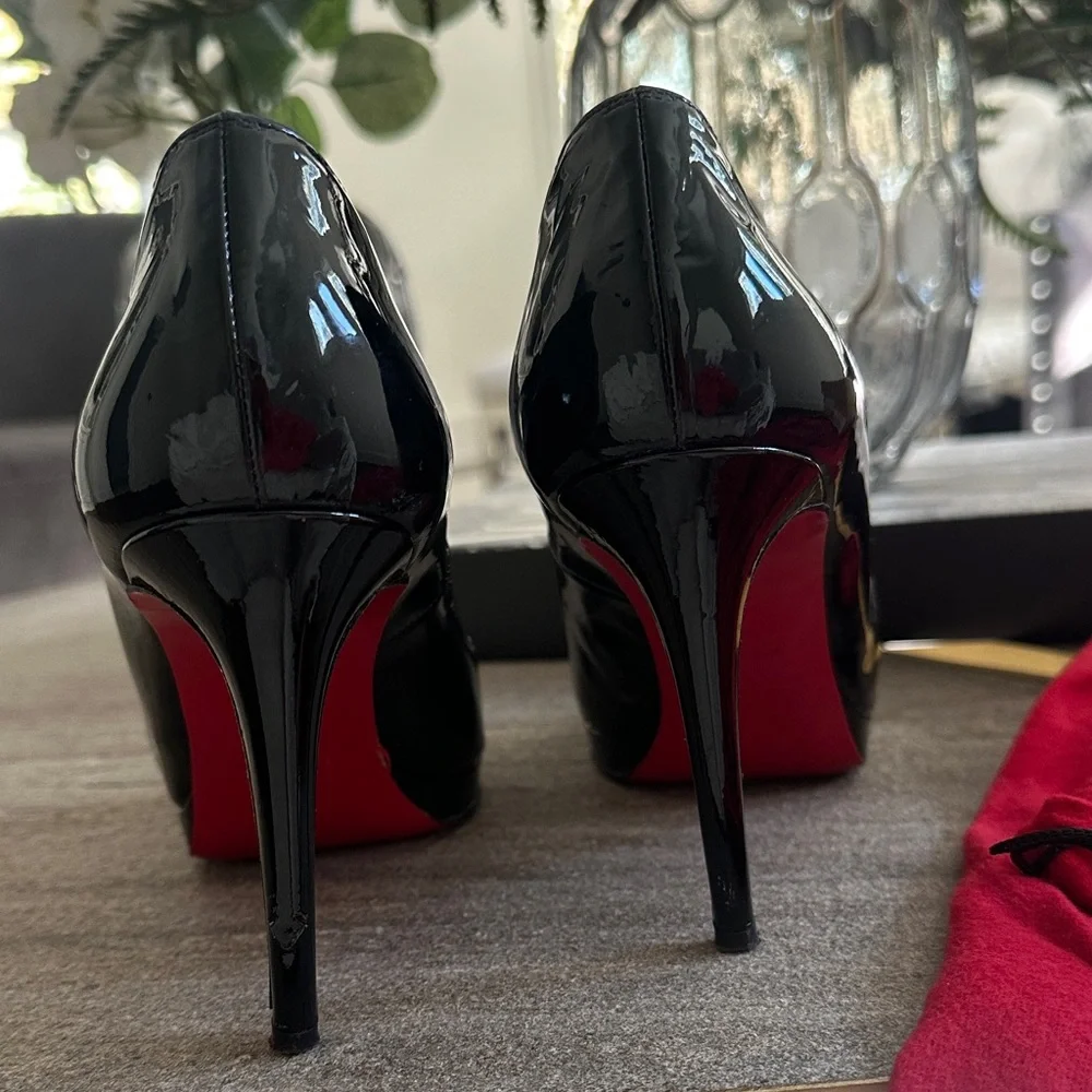 Christian Louboutin Glossy Black Peep-Toe Heels - Picture 4 of 5